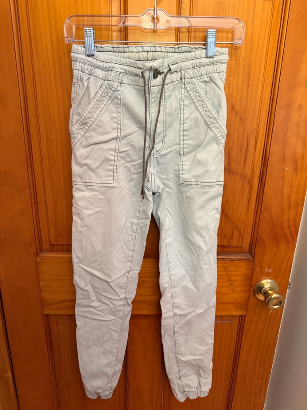 Women's Casual Drawstring Jogger Pants in Light green